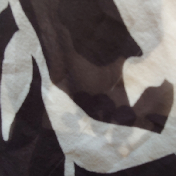 ANN TAYLOR A-LINE SILK FLORAL SKIRT SIZE 4 - Picture 6 of 6